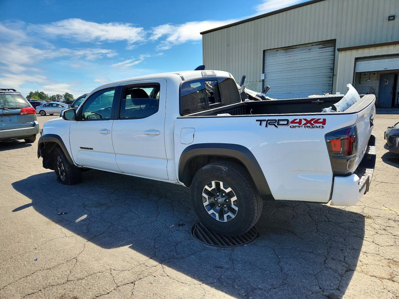 2022 TOYOTA TACOMA TRD OFF-ROAD — снимка 2