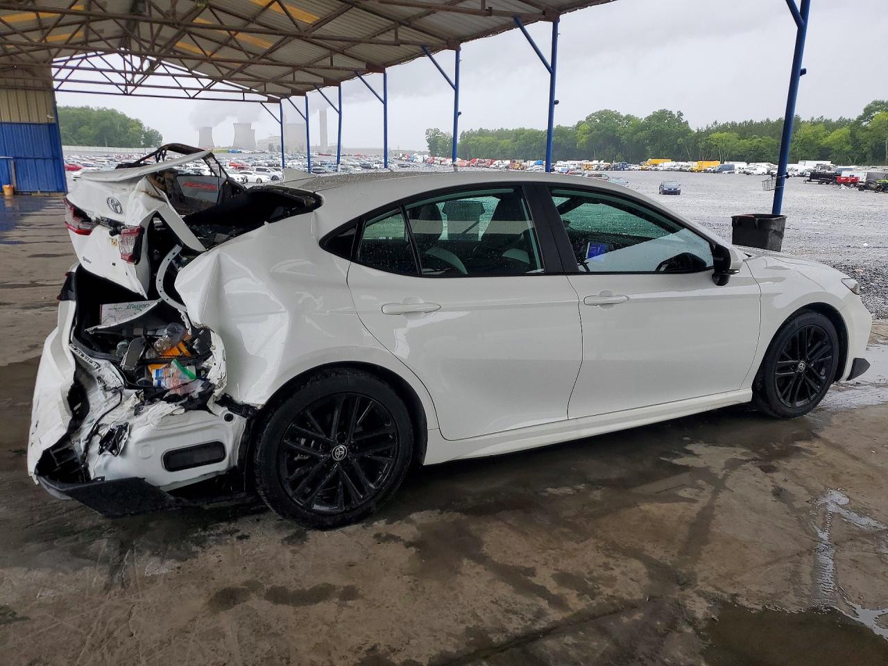 2025 TOYOTA CAMRY SE — снимка 3