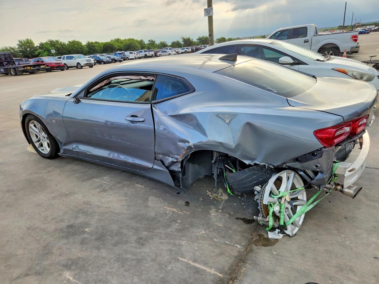 2020 CHEVROLET CAMARO LS — снимка 2
