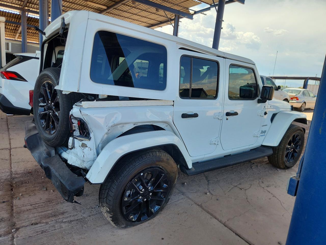 2021 JEEP WRANGLER UNLIMITED SAHARA 4XE — снимка 3