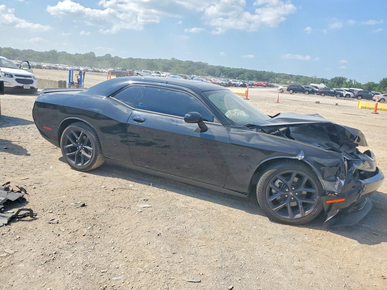 2023 DODGE CHALLENGER R/T — снимка 4