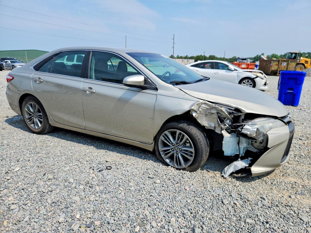 2015 TOYOTA CAMRY SE — снимка 4
