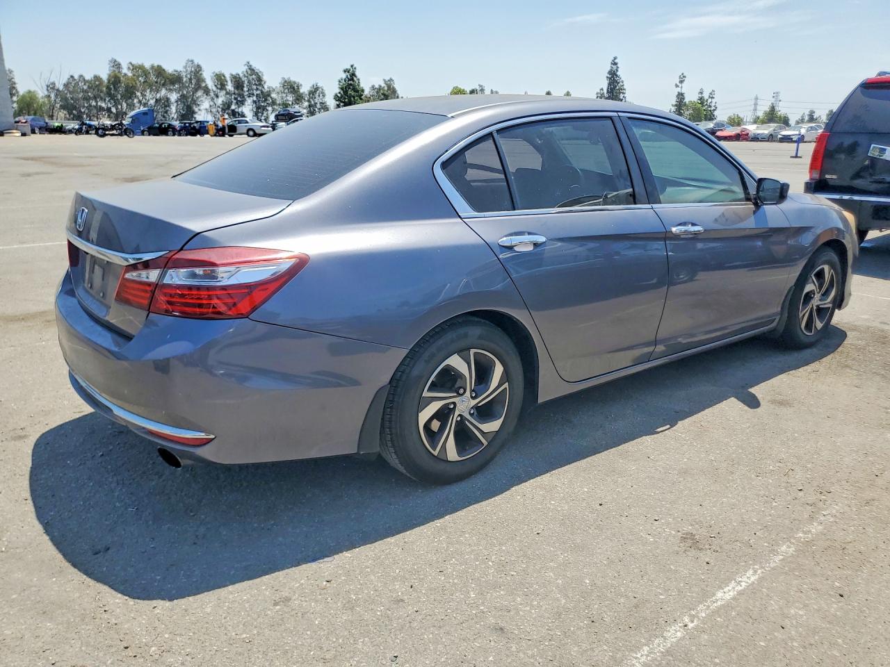 2016 HONDA ACCORD LX — снимка 3