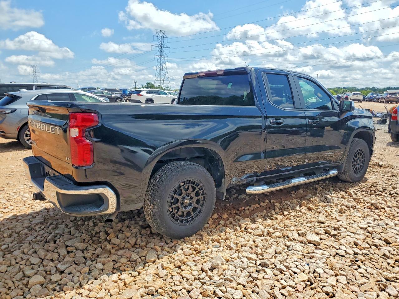 2020 CHEVROLET SILVERADO K1500 LT — снимка 3