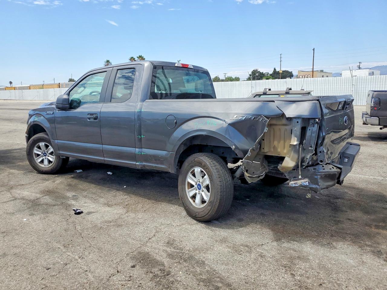 2019 FORD F150 SUPER CAB — снимка 2