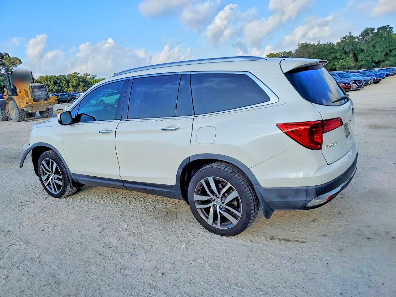 2017 HONDA PILOT TOURING — снимка 2