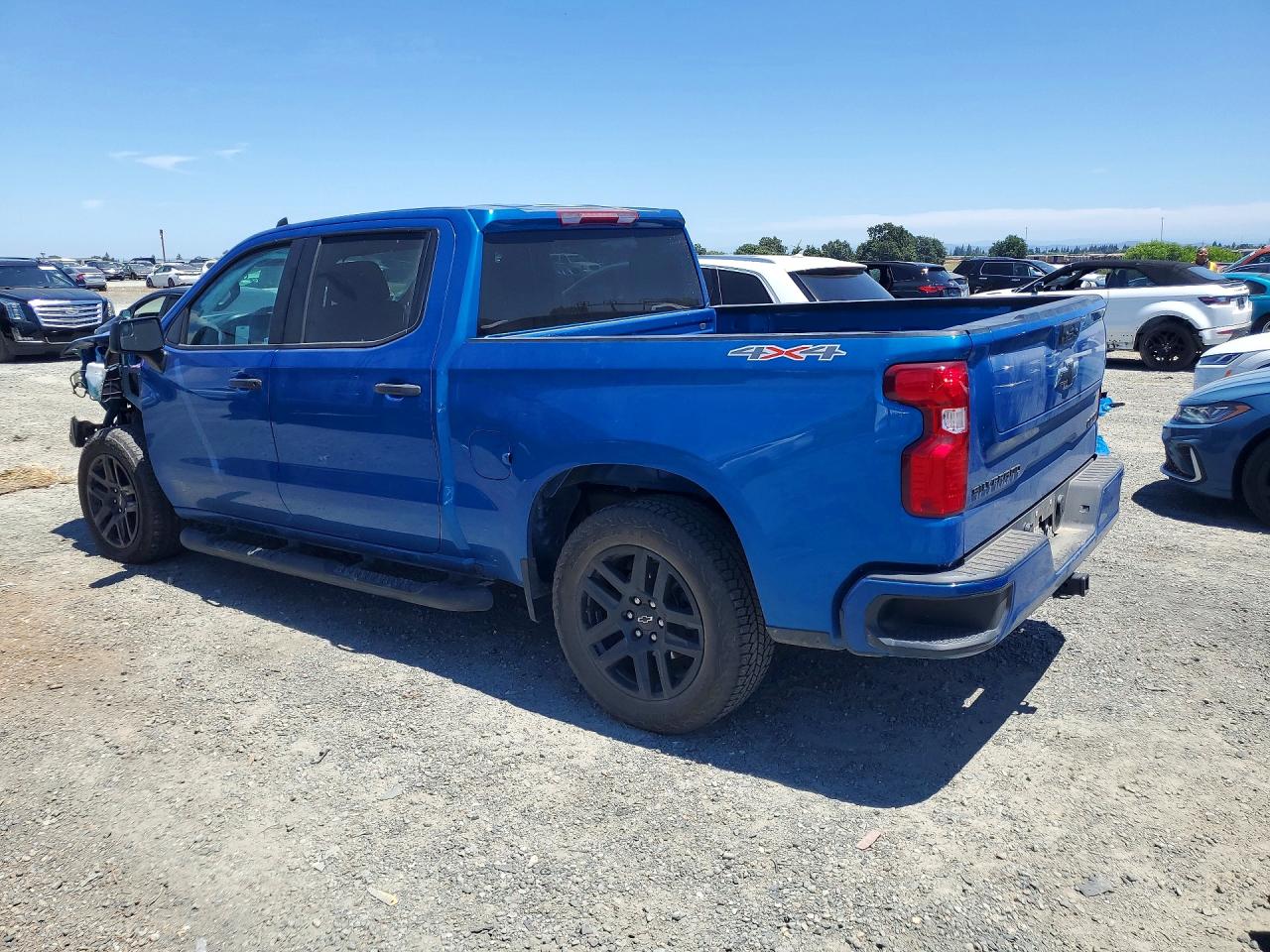 2024 CHEVROLET SILVERADO K1500 CUSTOM — снимка 2