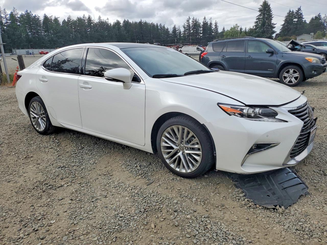 2017 LEXUS ES 350 — снимка 4