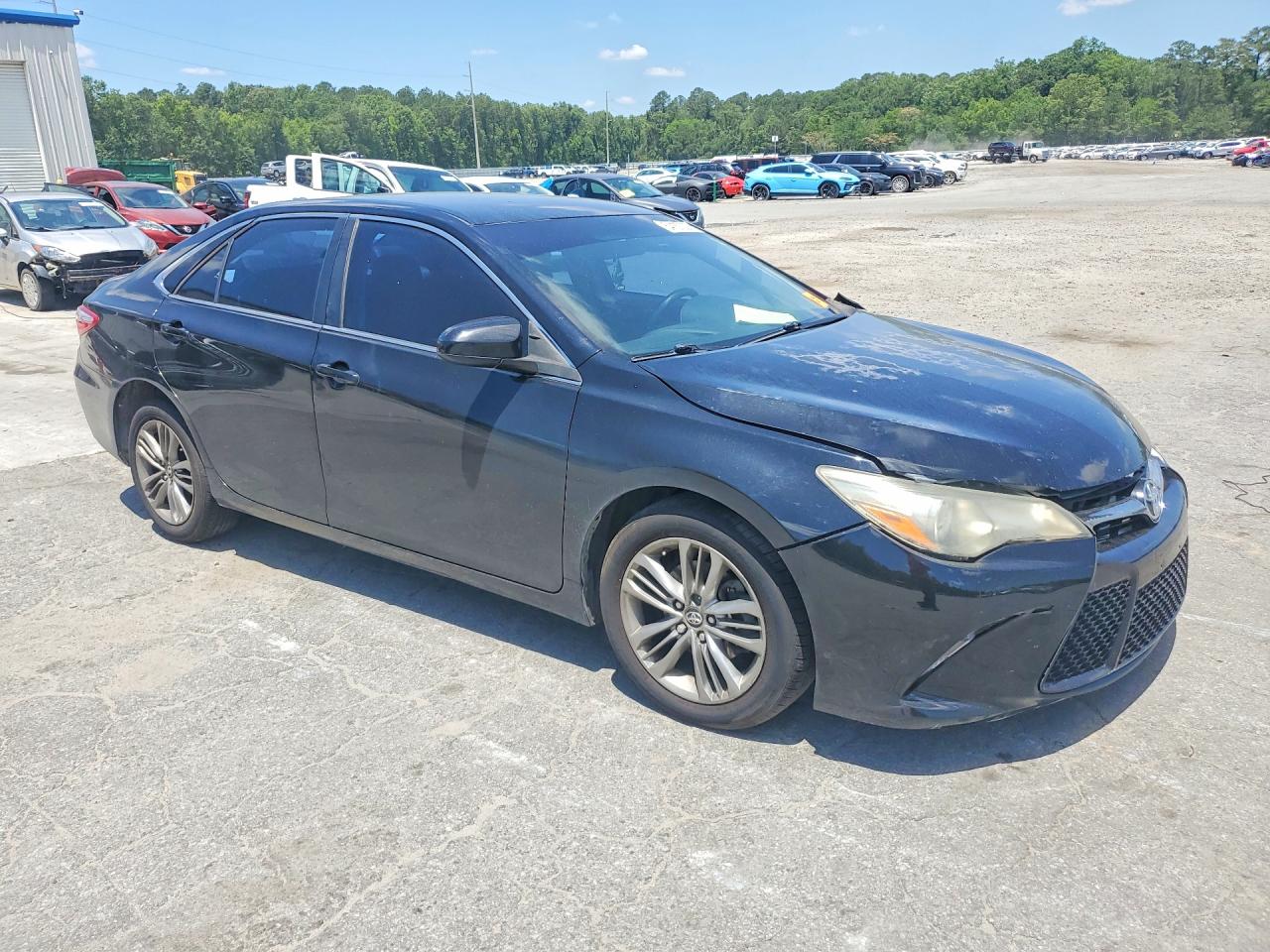 2017 TOYOTA CAMRY SE — снимка 4
