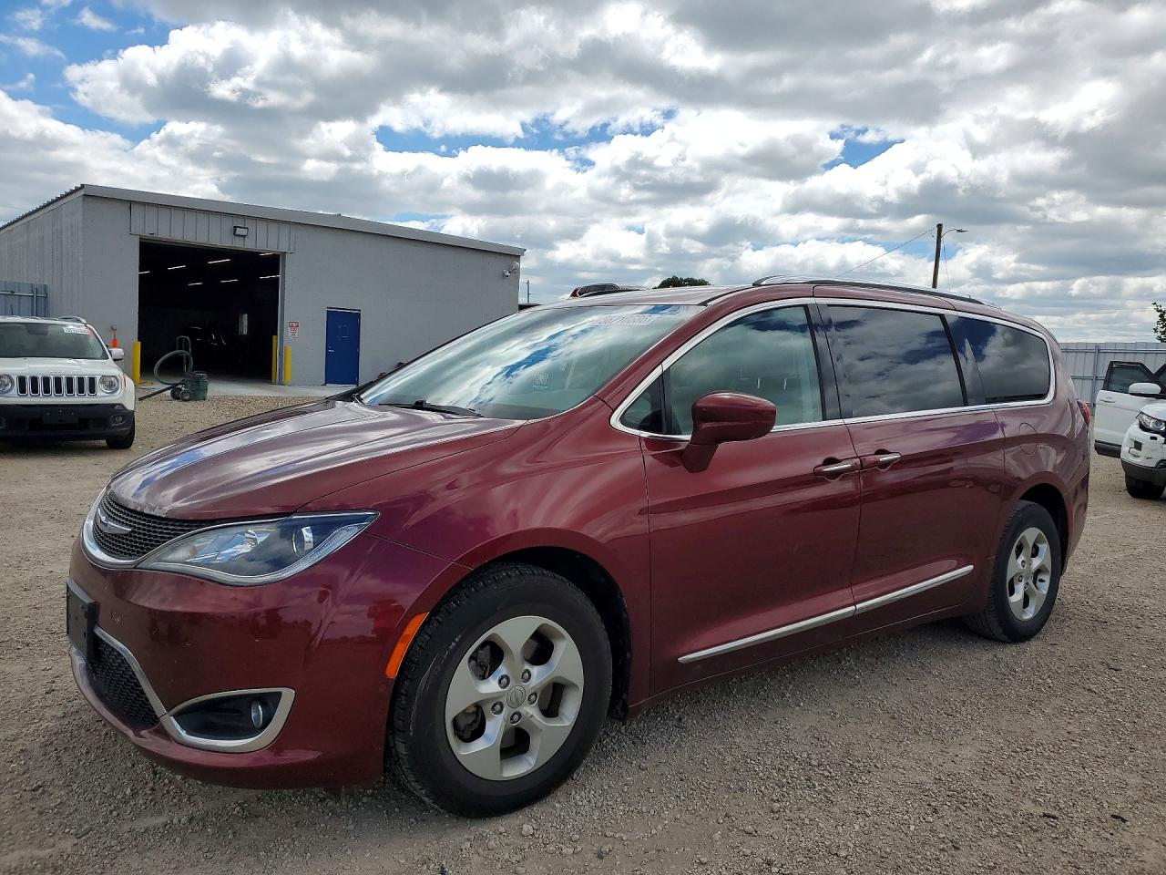 2017 CHRYSLER PACIFICA TOURING L PLUS