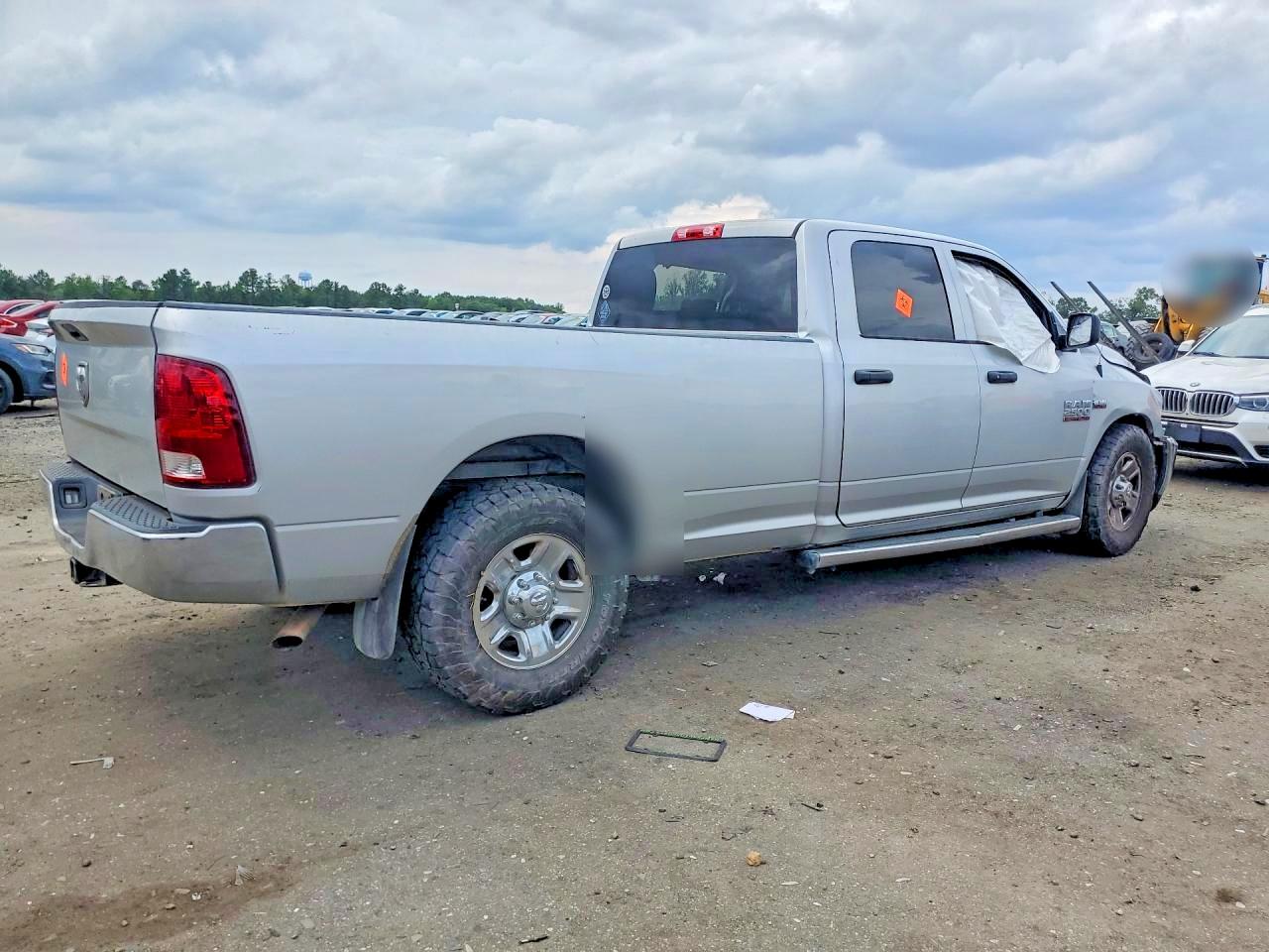 2018 RAM 2500 ST — снимка 3