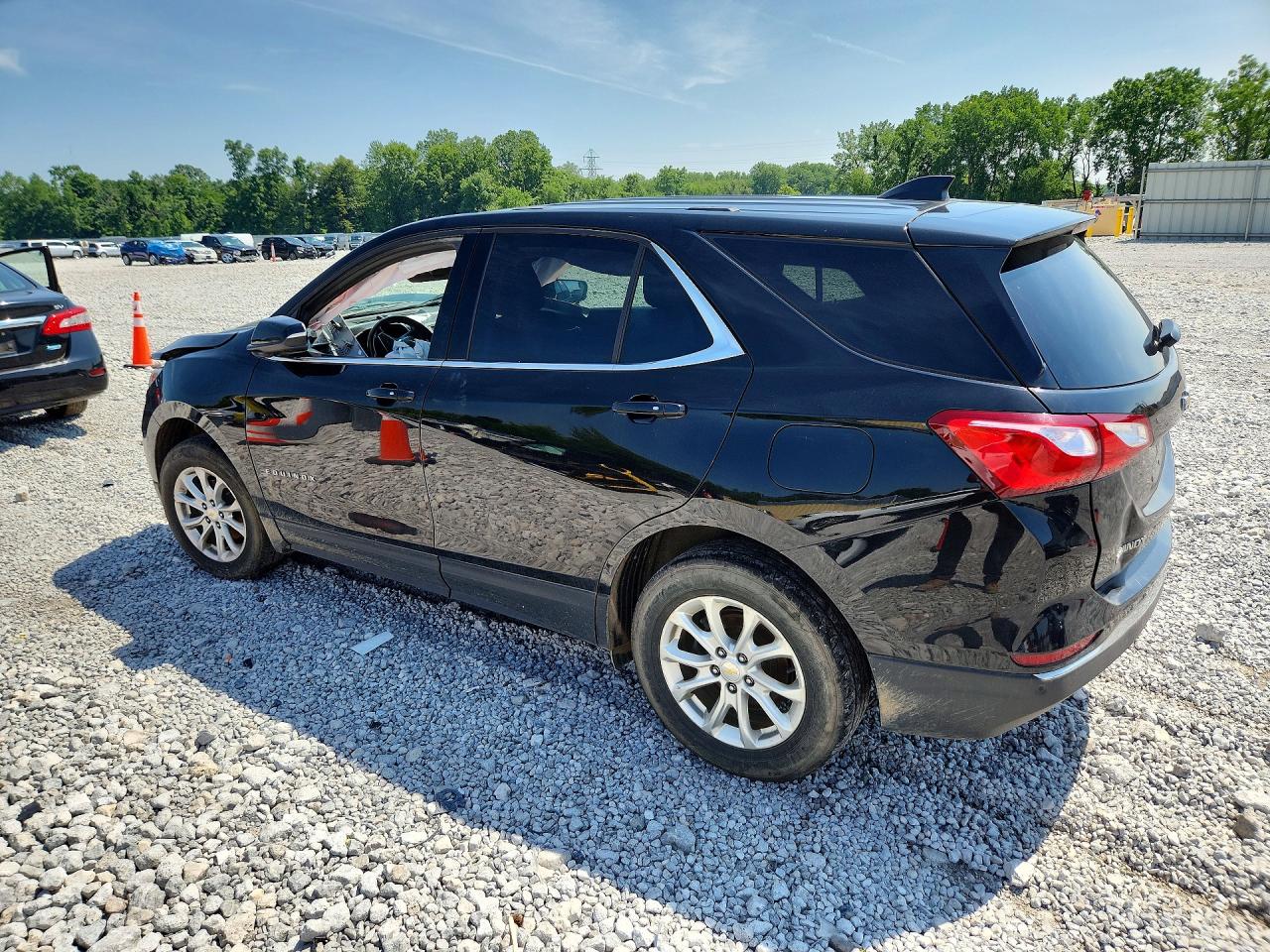 2019 CHEVROLET EQUINOX LT — снимка 2