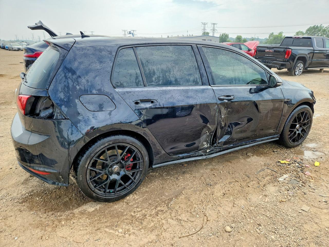 2017 VOLKSWAGEN GTI S/SE — снимка 3