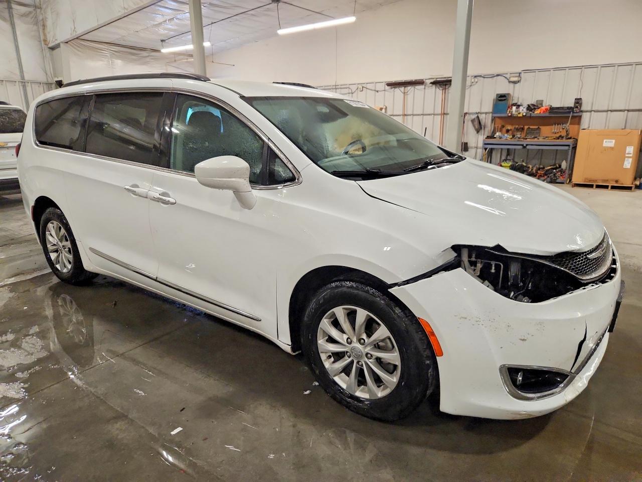 2017 CHRYSLER PACIFICA TOURING L — снимка 4