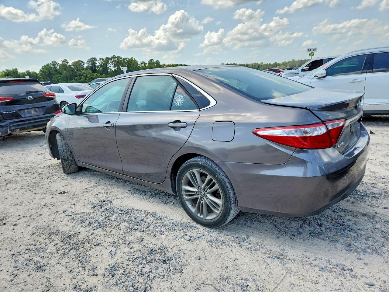 2016 TOYOTA CAMRY SE — снимка 2