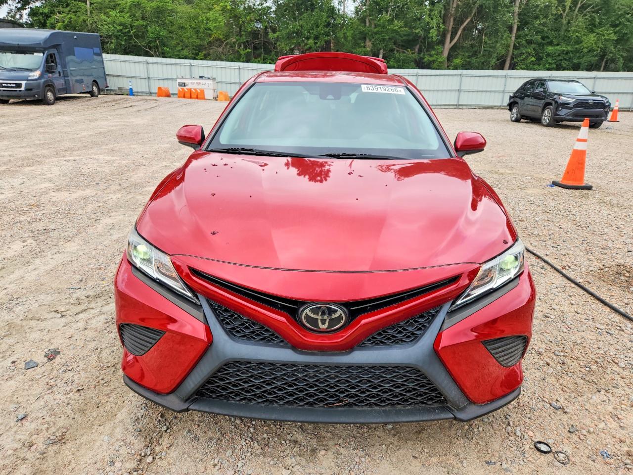 2020 TOYOTA CAMRY SE — снимка 5