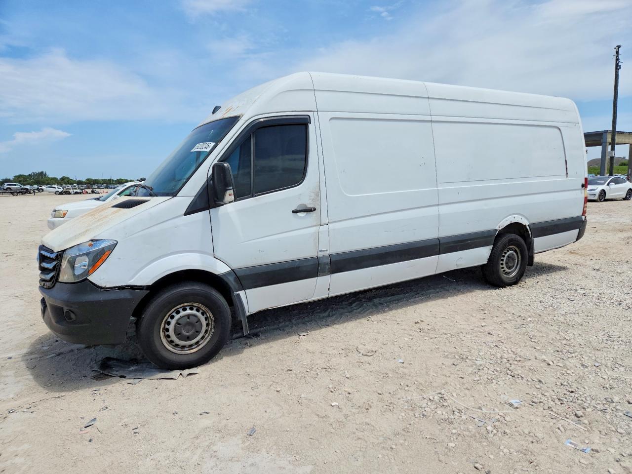 2014 MERCEDES-BENZ SPRINTER 2500