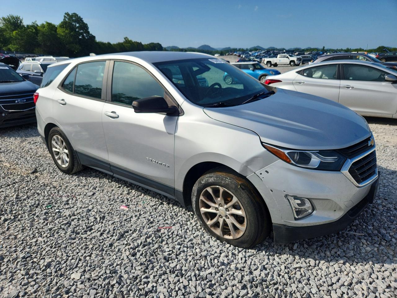 2020 CHEVROLET EQUINOX LS — снимка 4