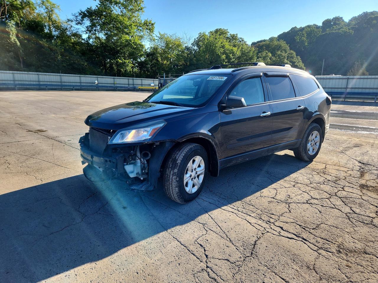 2016 CHEVROLET TRAVERSE LS