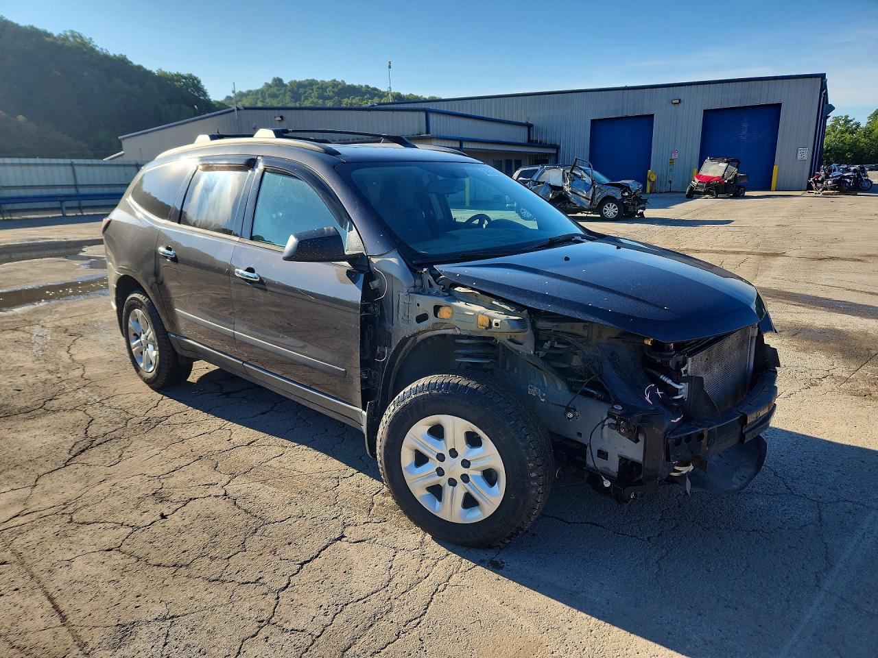 2016 CHEVROLET TRAVERSE LS — снимка 4