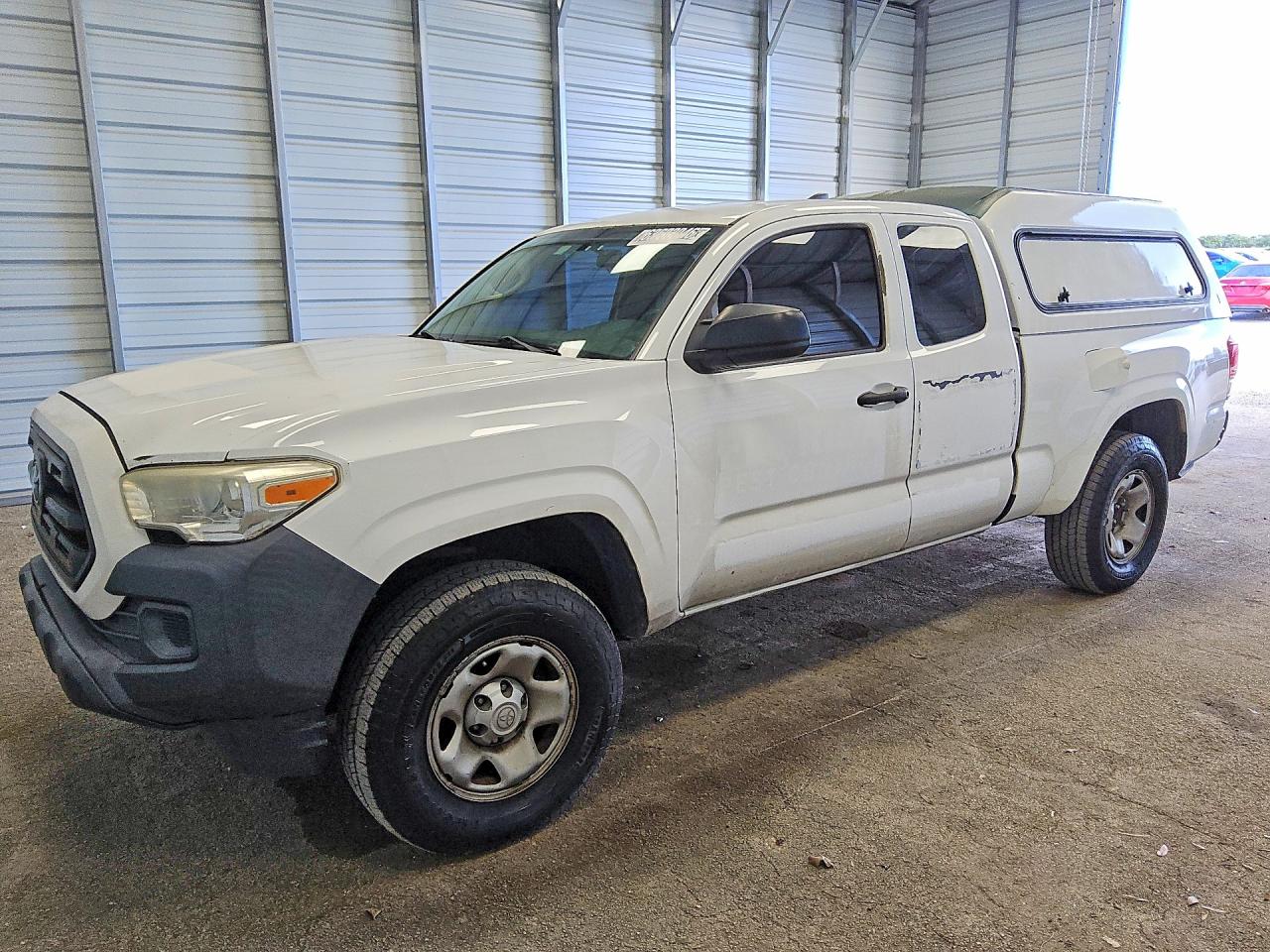 2016 TOYOTA TACOMA SR
