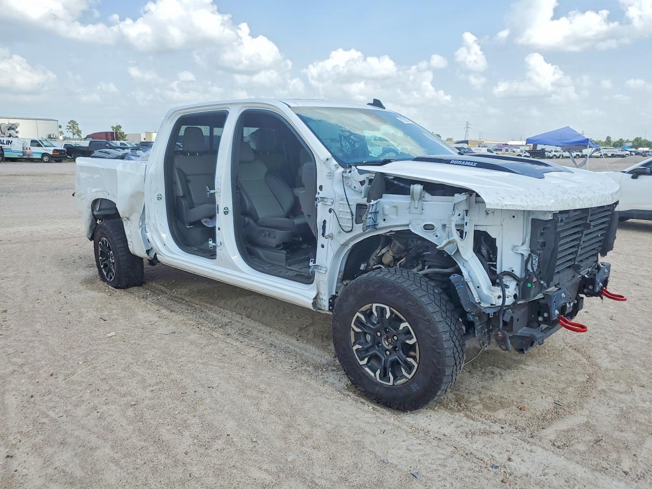 2025 CHEVROLET SILVERADO K1500 ZR2 — снимка 4