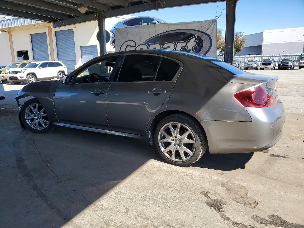2013 INFINITI G37 SEDAN X — снимка 2
