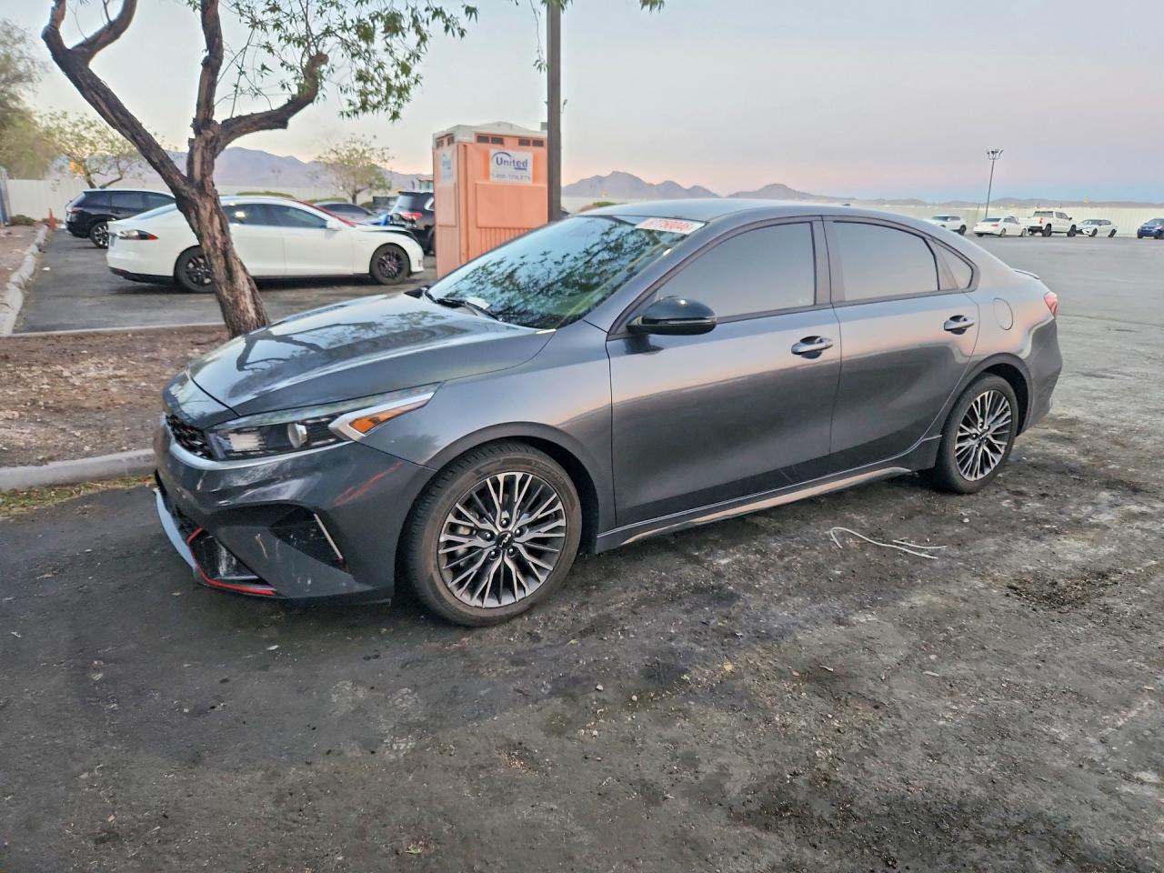 2023 KIA FORTE GT LINE