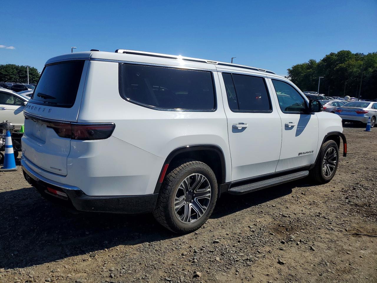 2024 JEEP WAGONEER L SERIES II — снимка 3