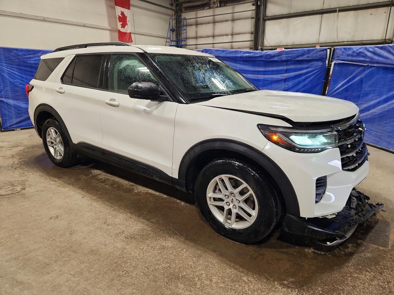 2026 FORD EXPLORER ACTIVE — photo 4