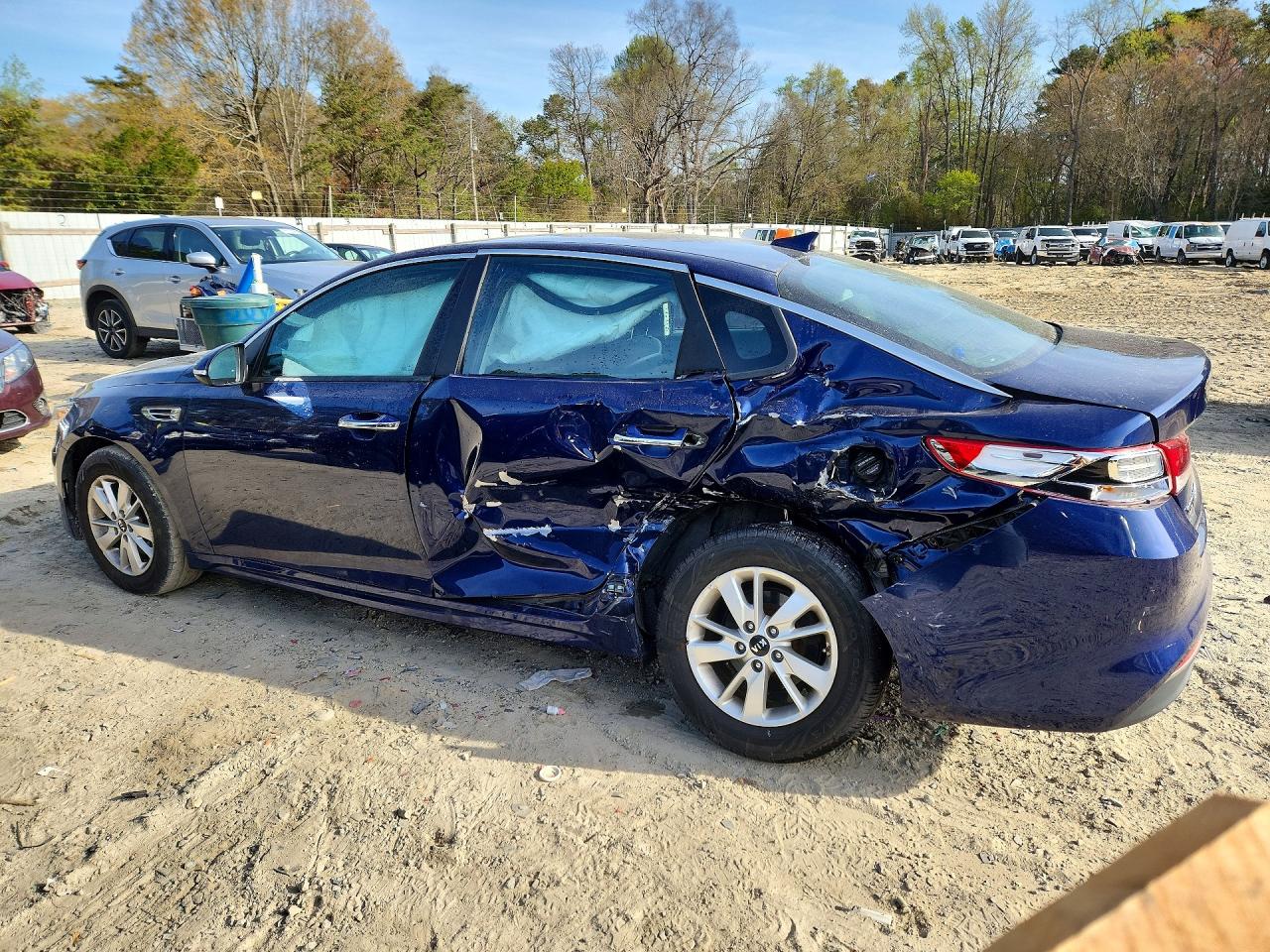 2017 KIA OPTIMA LX — снимка 2