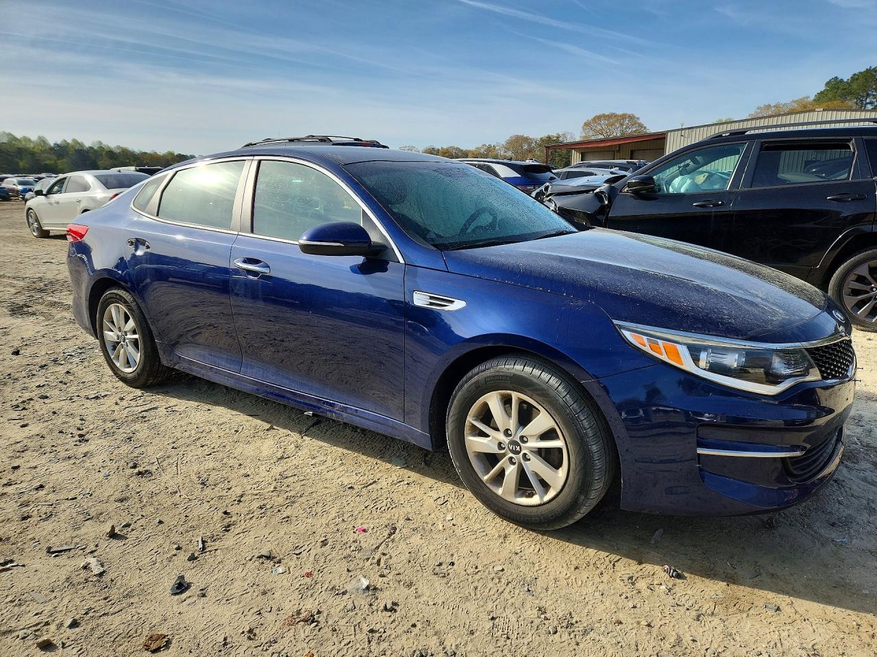 2017 KIA OPTIMA LX — снимка 4