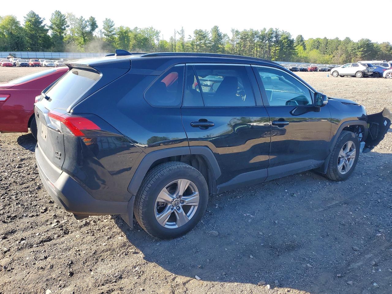 2023 TOYOTA RAV4 XLE — снимка 3