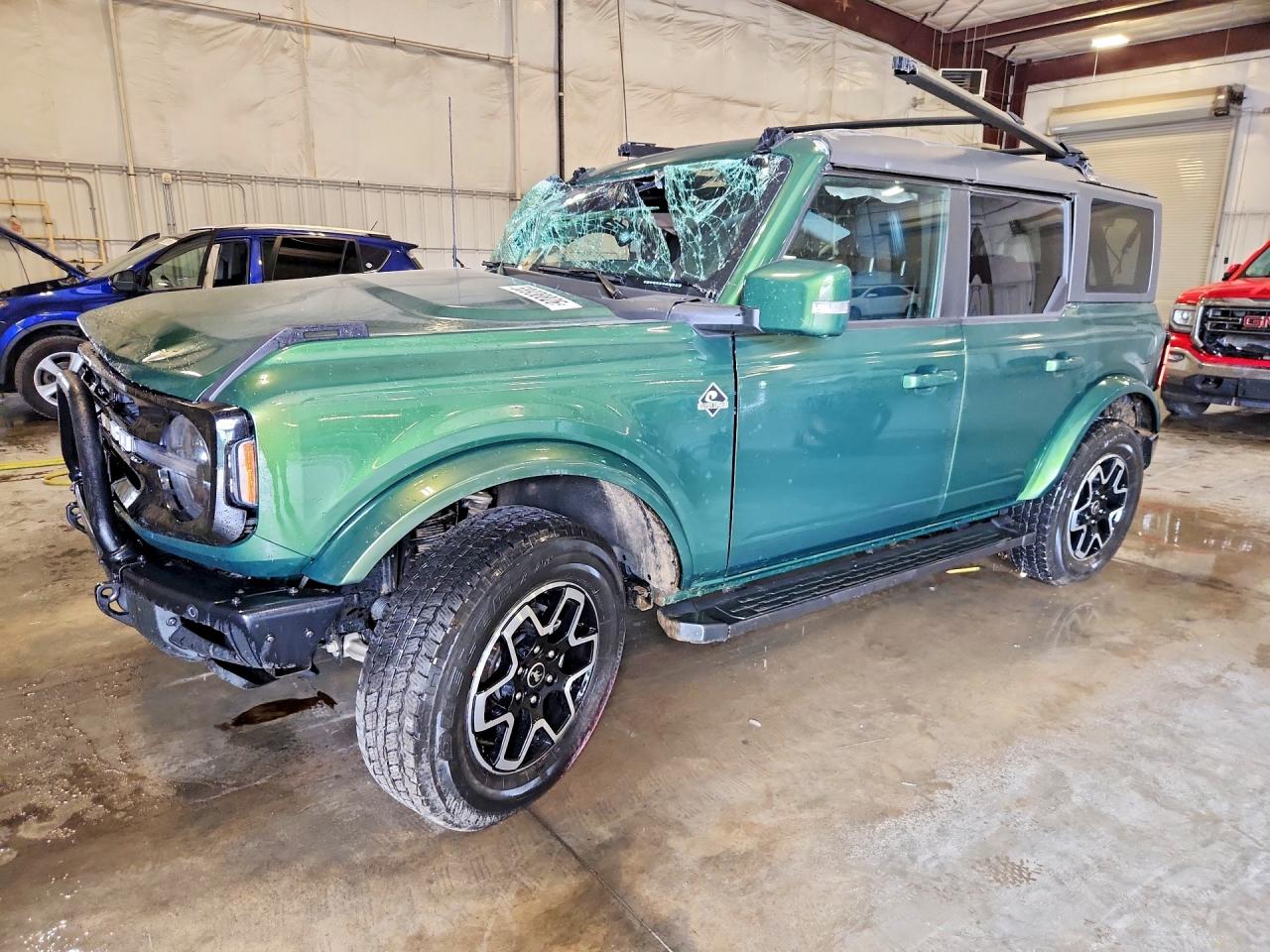 2024 FORD BRONCO OUTER BANKS