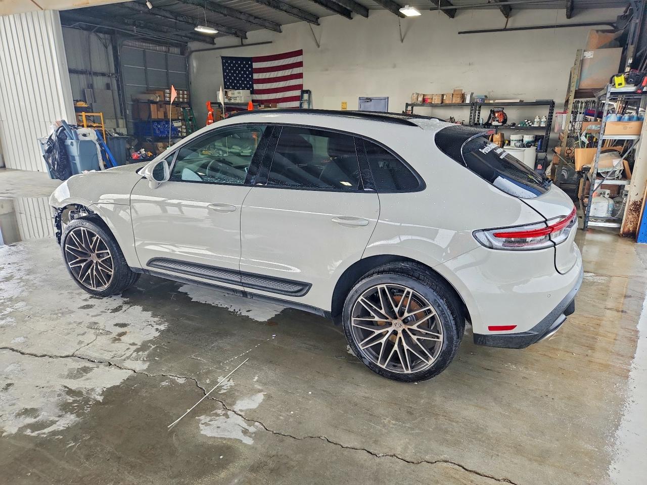 2026 PORSCHE MACAN BASE/T — снимка 2