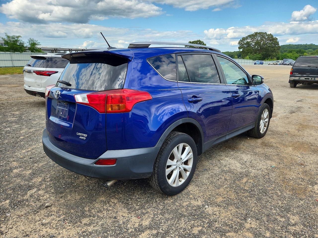 2015 TOYOTA RAV4 LIMITED — снимка 3