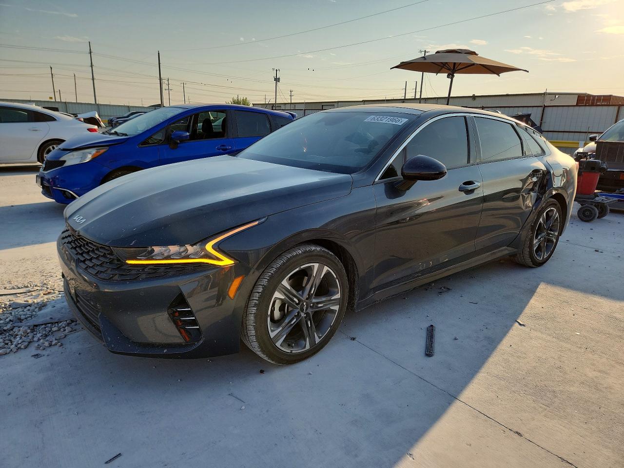 2023 KIA K5 EX