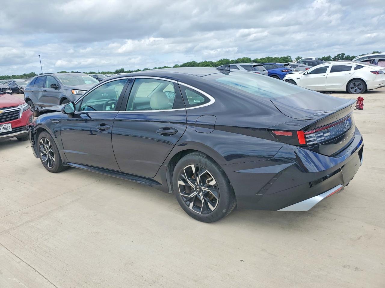 2025 HYUNDAI SONATA SEL — снимка 2