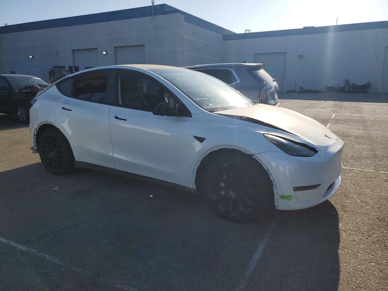 2023 TESLA MODEL Y — снимка 4