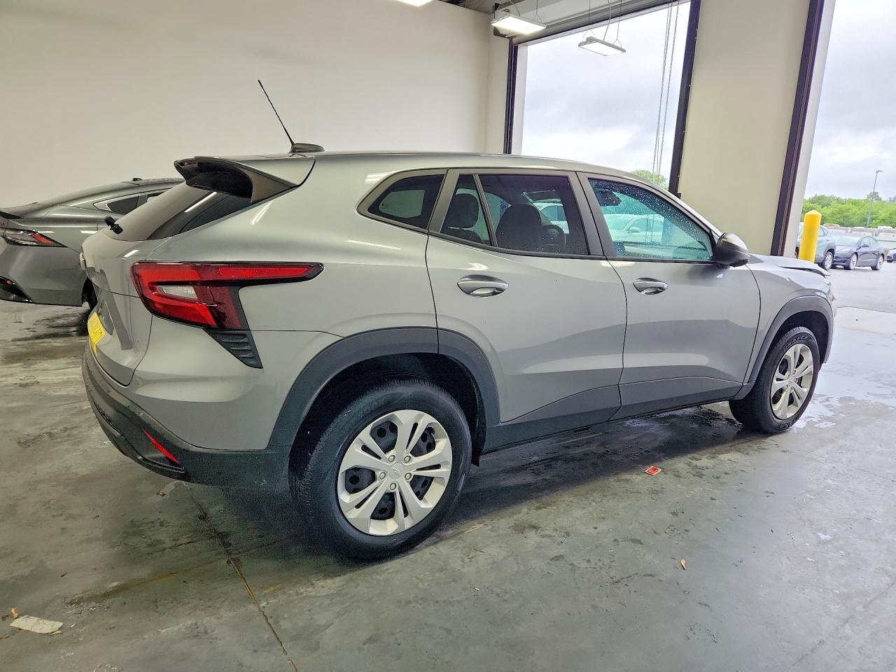 2024 CHEVROLET TRAX LS — снимка 3