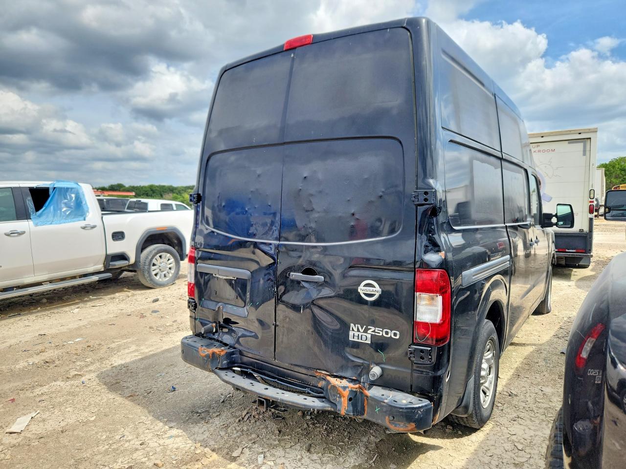 2016 NISSAN NV 2500 — снимка 3