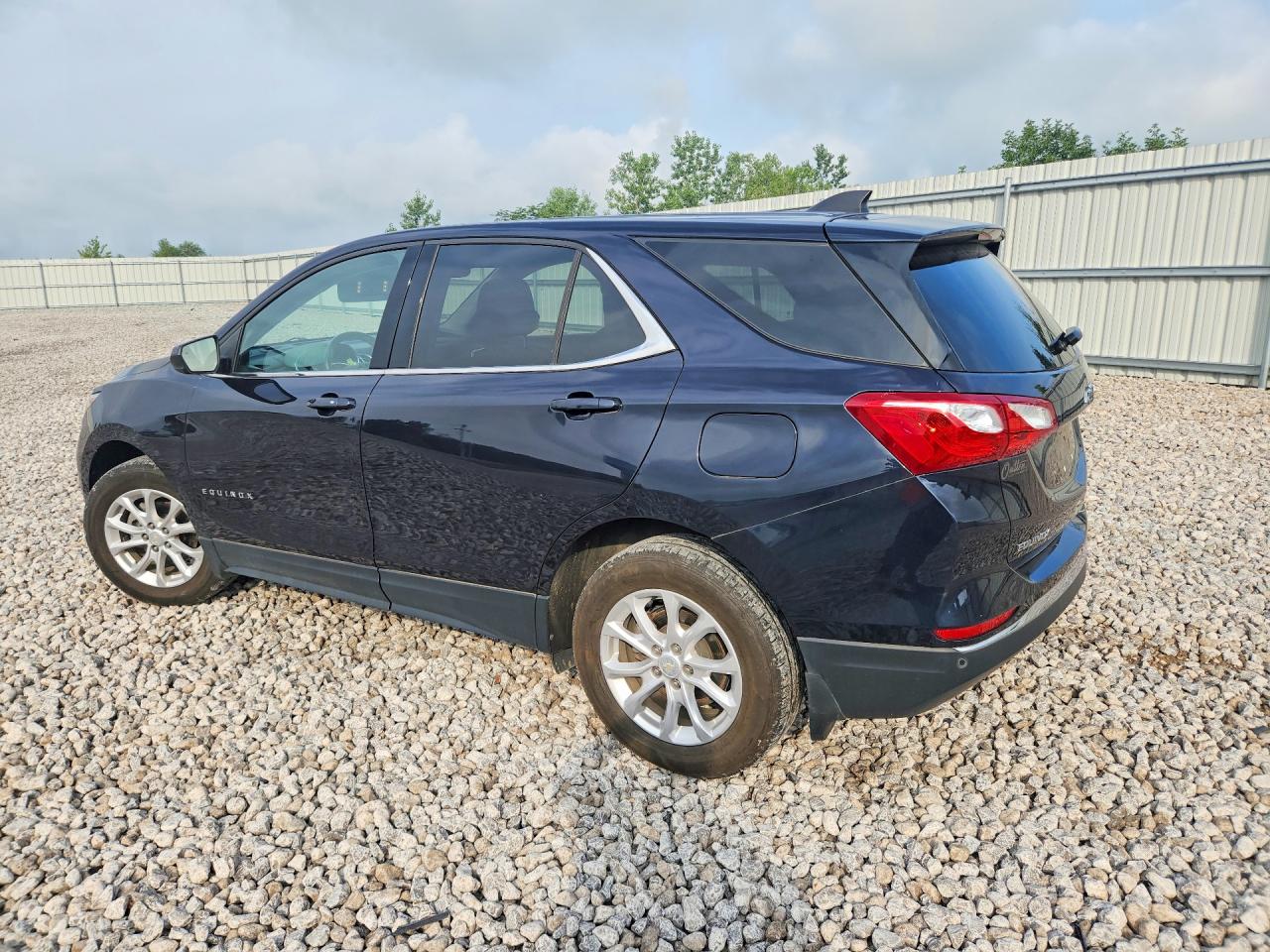 2020 CHEVROLET EQUINOX LT — снимка 2
