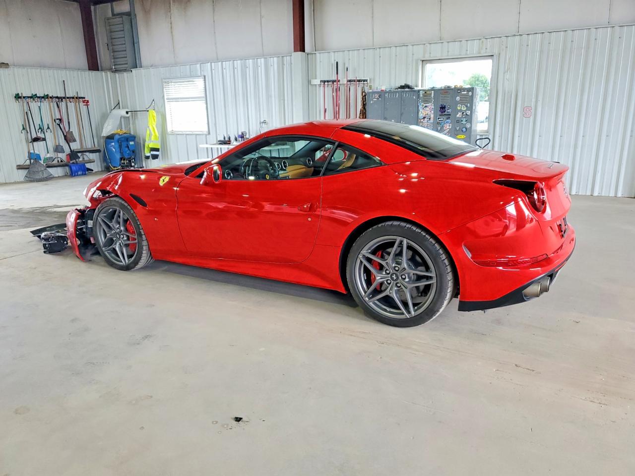 2017 FERRARI CALIFORNIA T — снимка 2