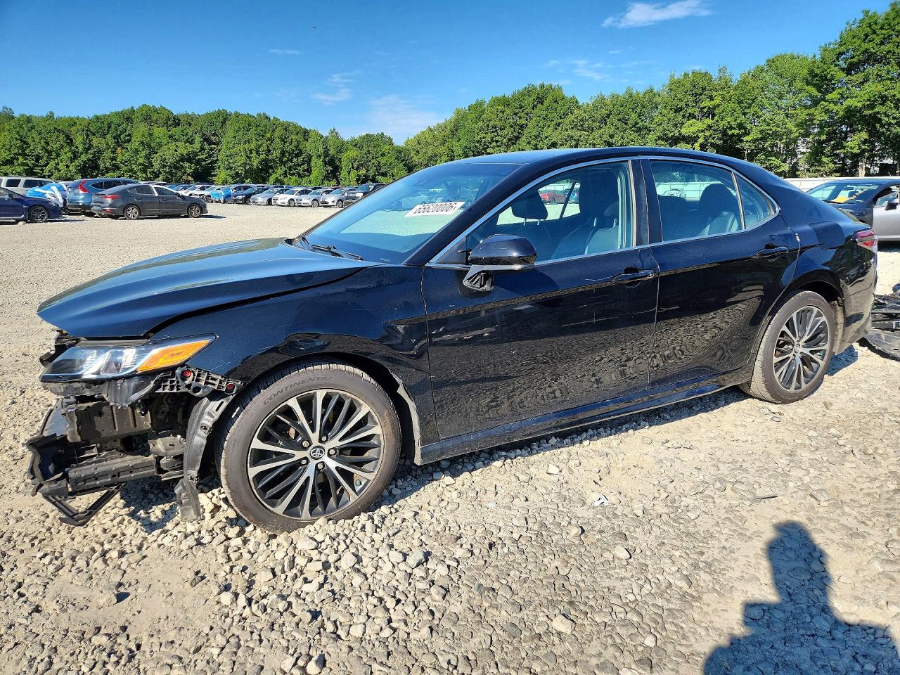 2018 TOYOTA CAMRY SE
