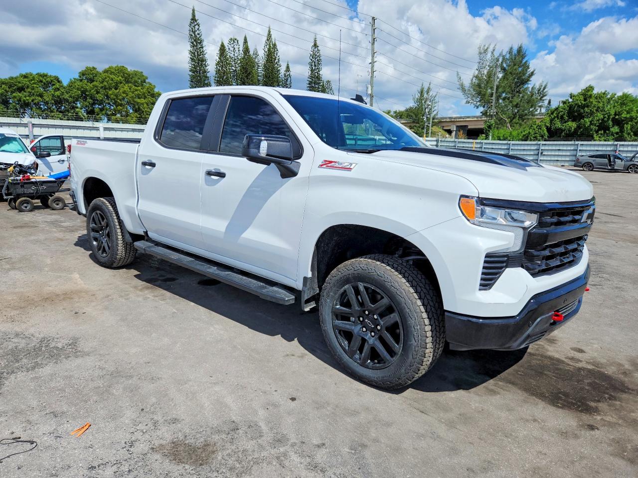 2026 CHEVROLET SILVERADO K1500 LT TRAIL BOSS — снимка 4