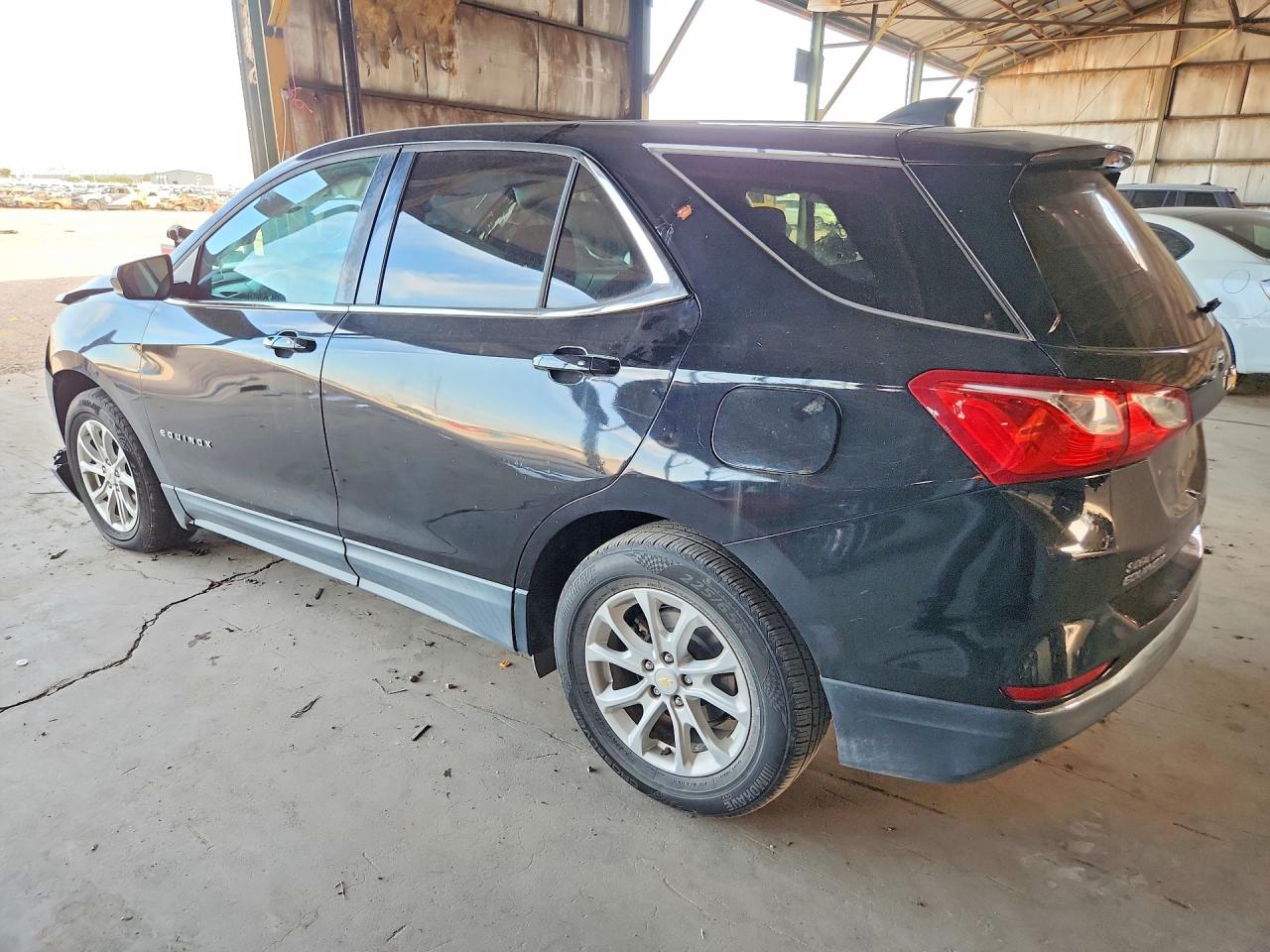 2018 CHEVROLET EQUINOX LT — снимка 2