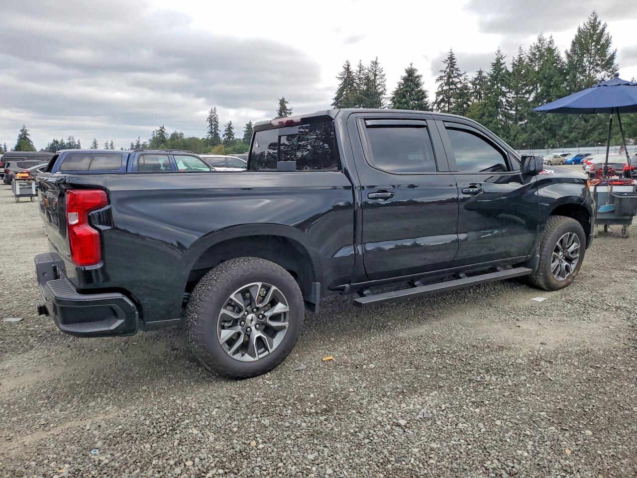 2025 CHEVROLET SILVERADO K1500 RST — снимка 3