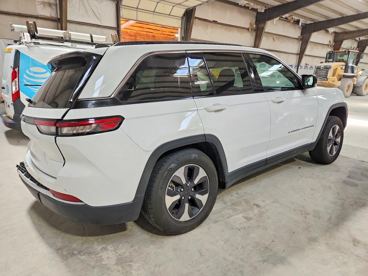 2024 JEEP GRAND CHEROKEE LIMITED 4XE — снимка 3