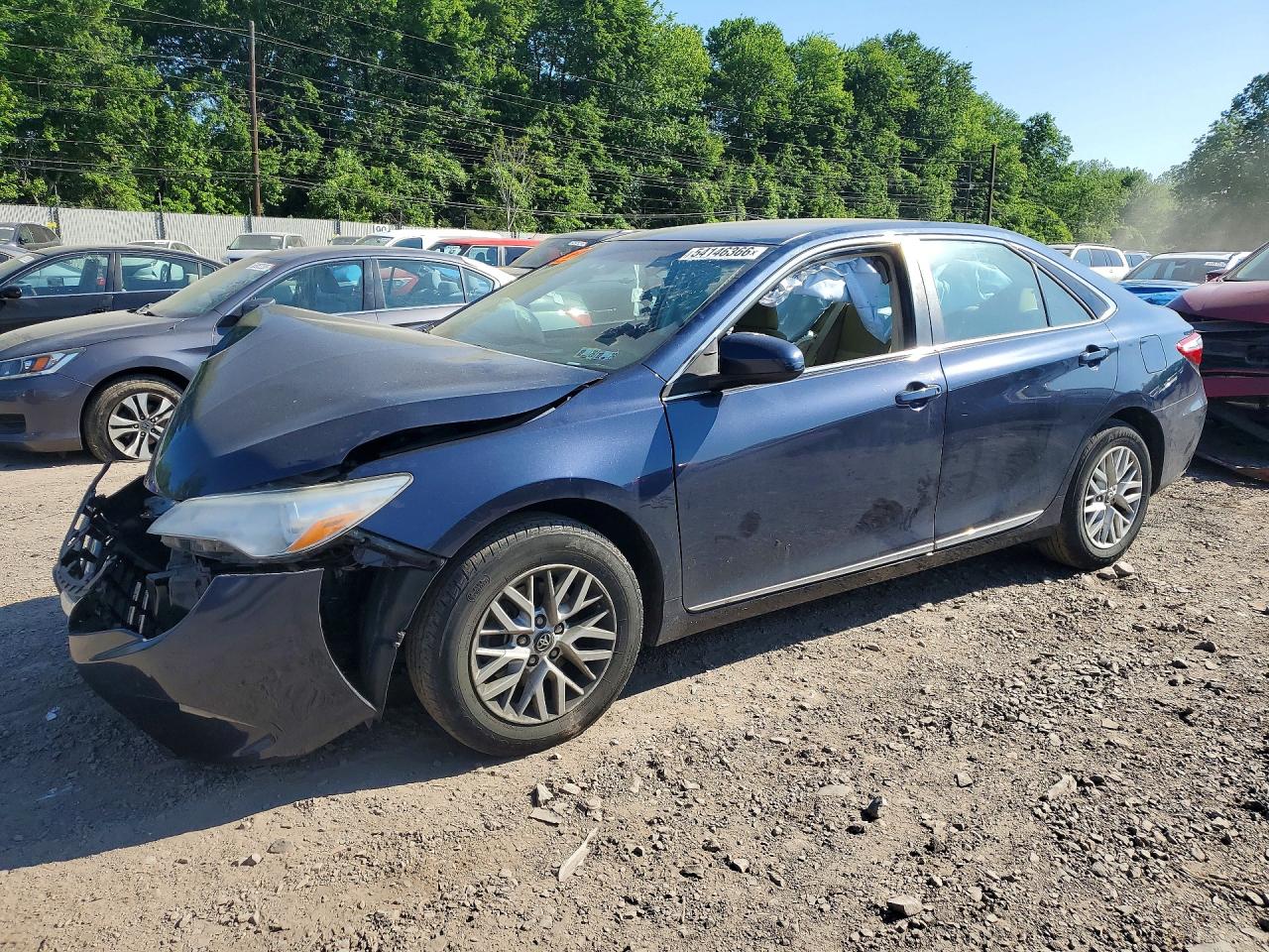 2017 TOYOTA CAMRY LE