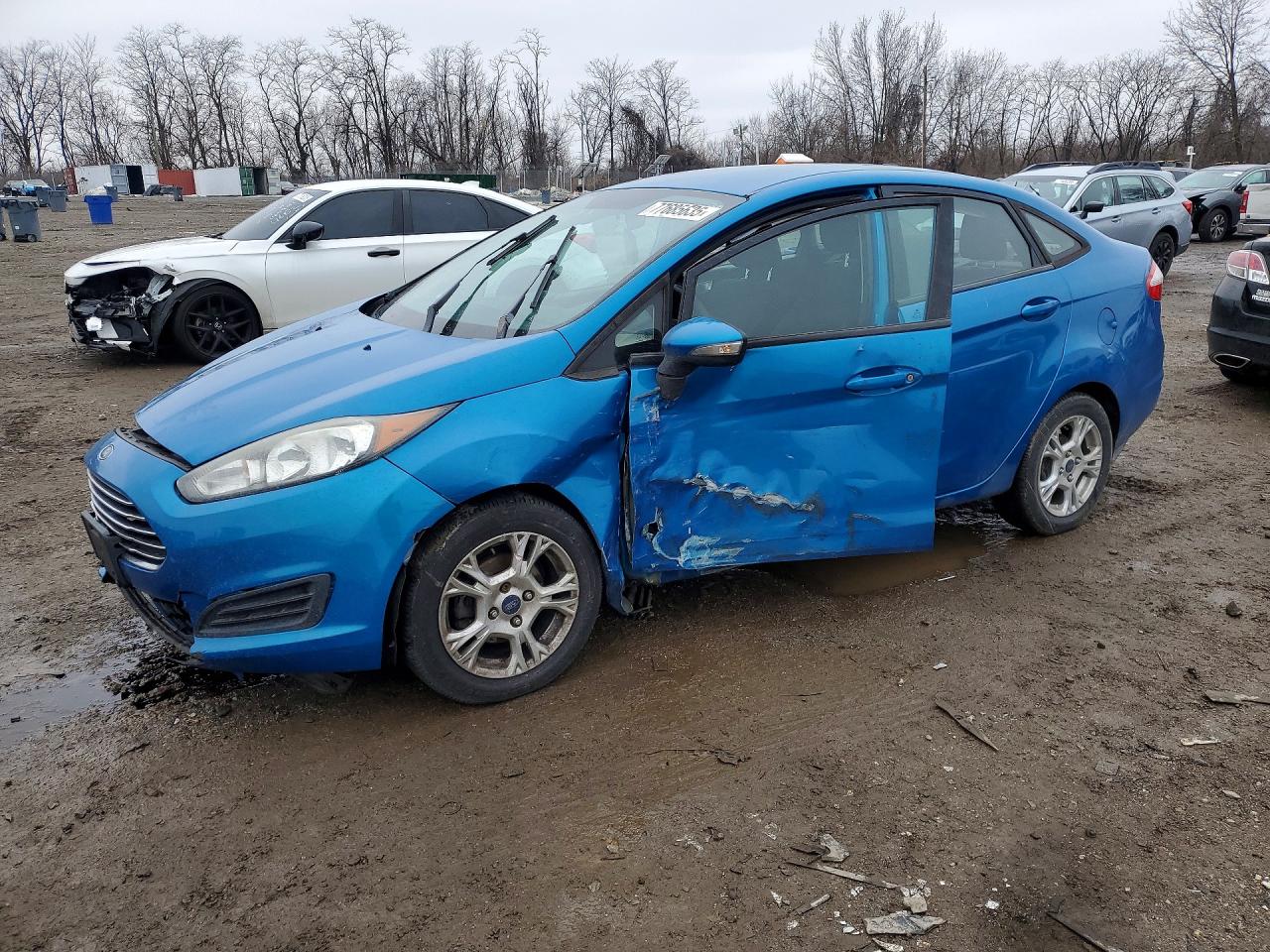 2015 FORD FIESTA SE